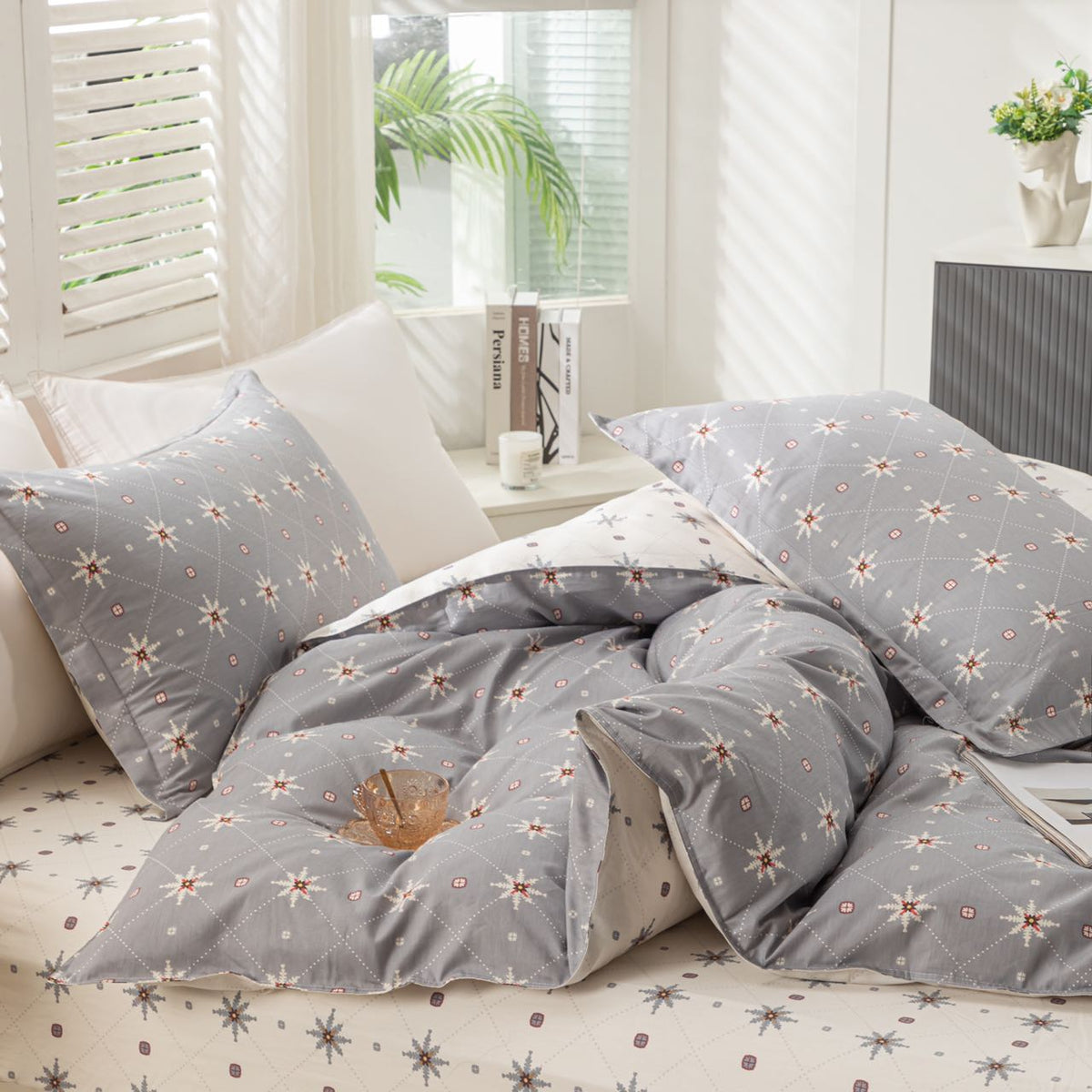 “StarThread” Twilight Cotton Bedding Set – TwinXL 3-Piece