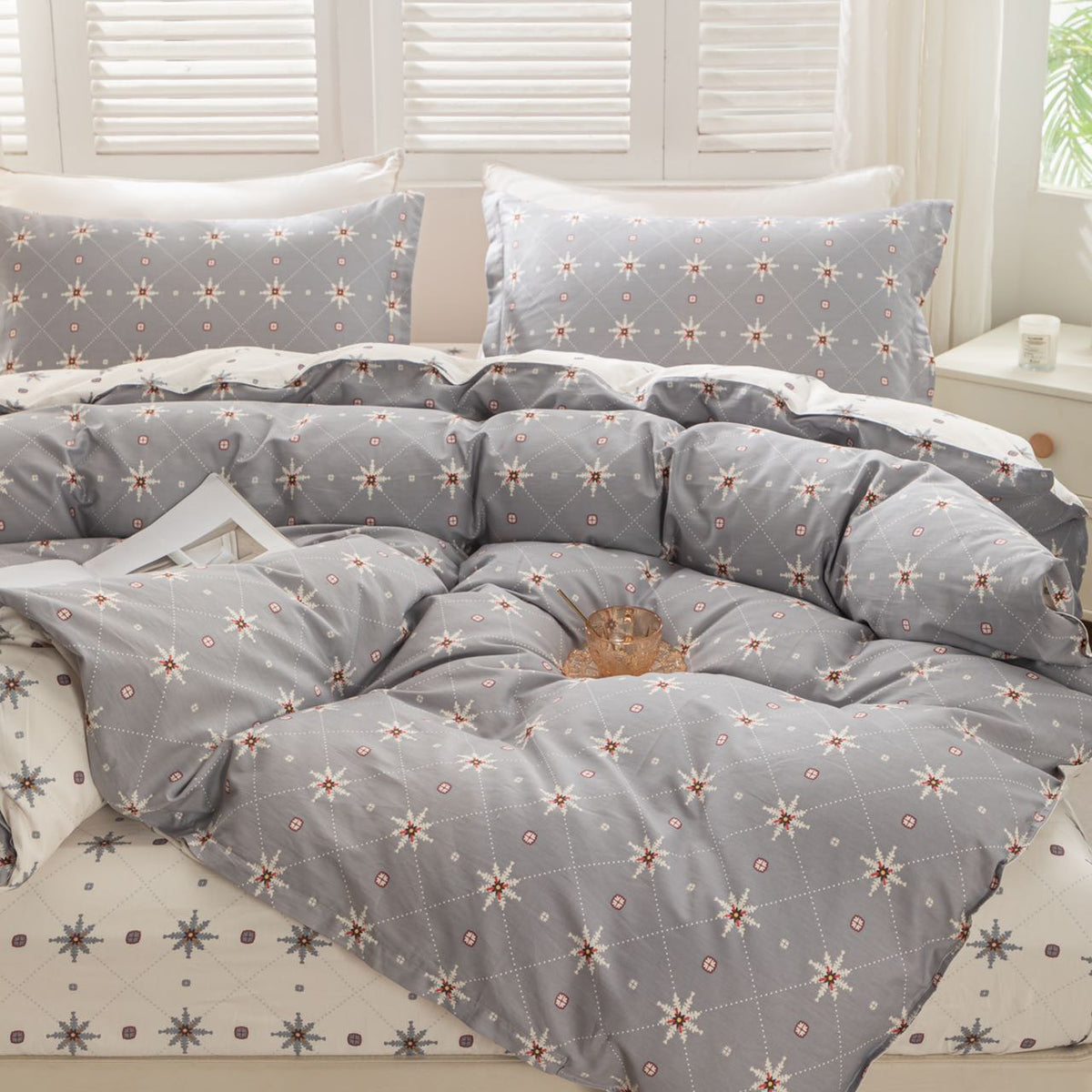 “StarThread” Twilight Cotton Bedding Set – TwinXL 3-Piece