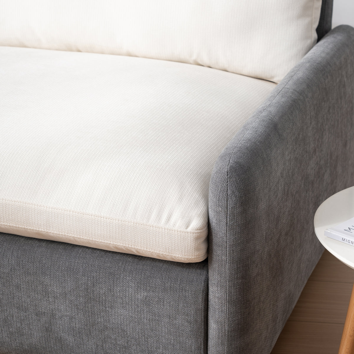 PopNest Armchair – Oversized Lounge Chair with Pillows