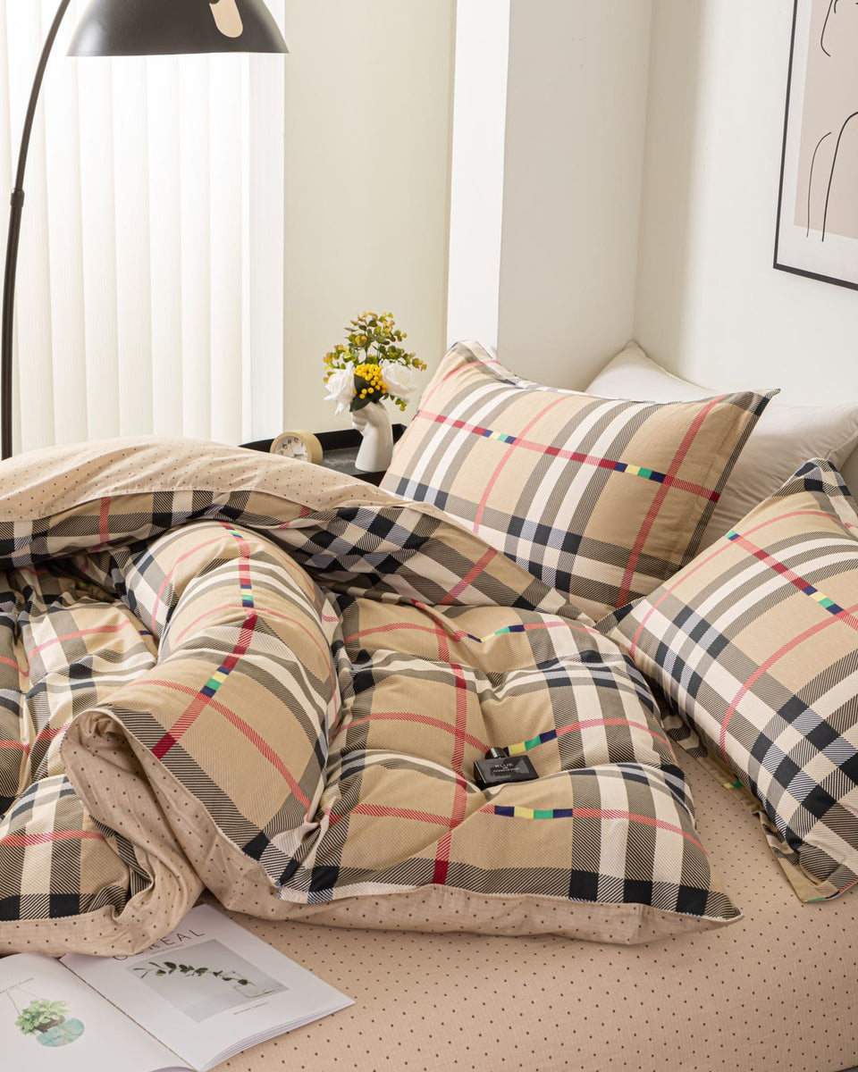 “GridNest” Checkered Cotton Bedding Set – TwinXL 3-Piece